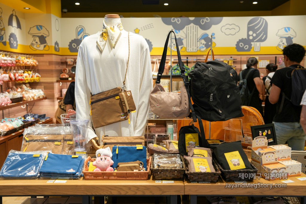 오사카 커비 카페 더 스토어 굿즈 1