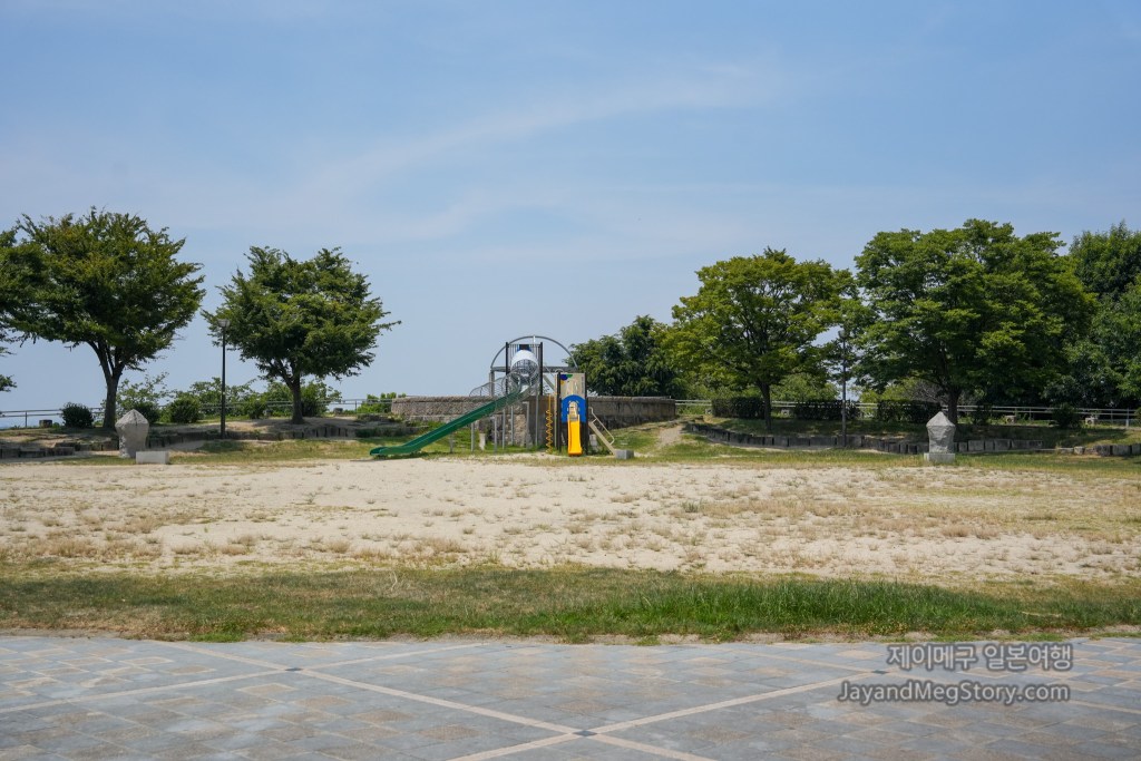 오사카 포켓몬 맨홀 에레키드 입치트 히가시이시키리 공원 정면